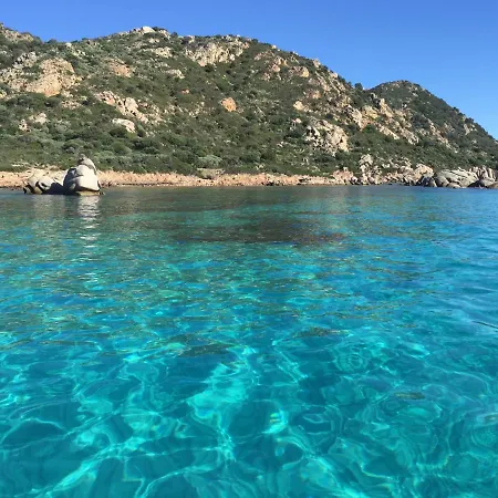 Appartamenti Villa Fiorita A San Teodoro *